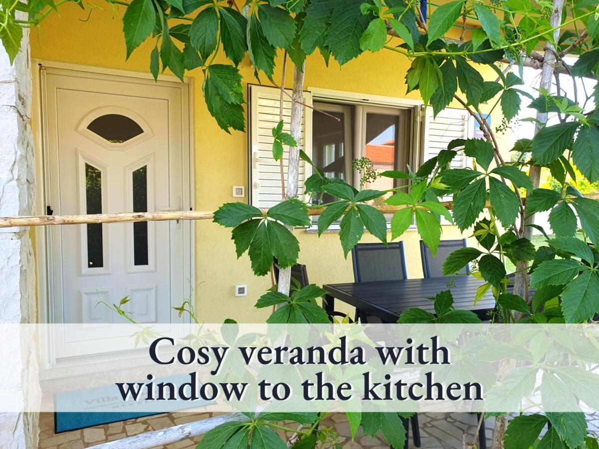 מדולין Villa Quentin - Quiet Place Close To Beach מראה חיצוני תמונה